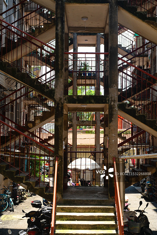 中国广西壮族自治区南宁市西乡塘区唐山路，鸳鸯楼建筑之美！图片素材