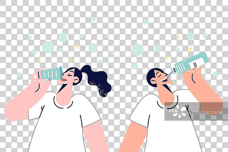 男女从矿泉水中饮用新鲜水。图片素材