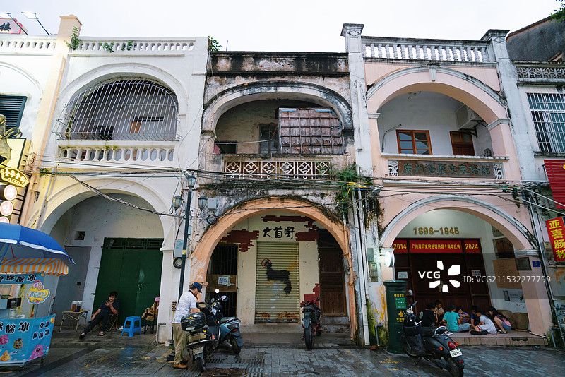 中国广东省湛江市赤坎区赤坎老街图片素材