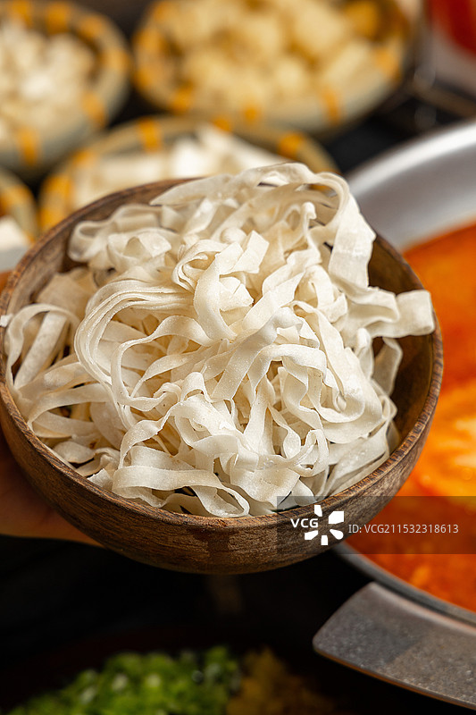 黎族椰子饭糯米饭鲜粉鱼面海南鱼面海南米粉图片素材