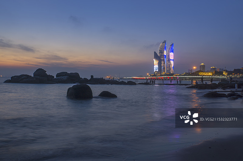 厦门白城沙滩夜景图片素材