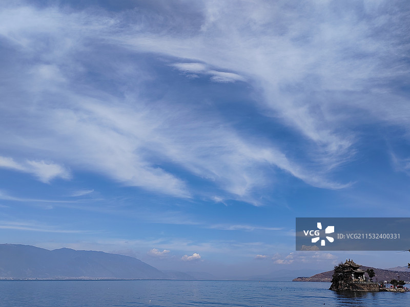 春节期间云南大理小普陀附近洱海景色图片素材
