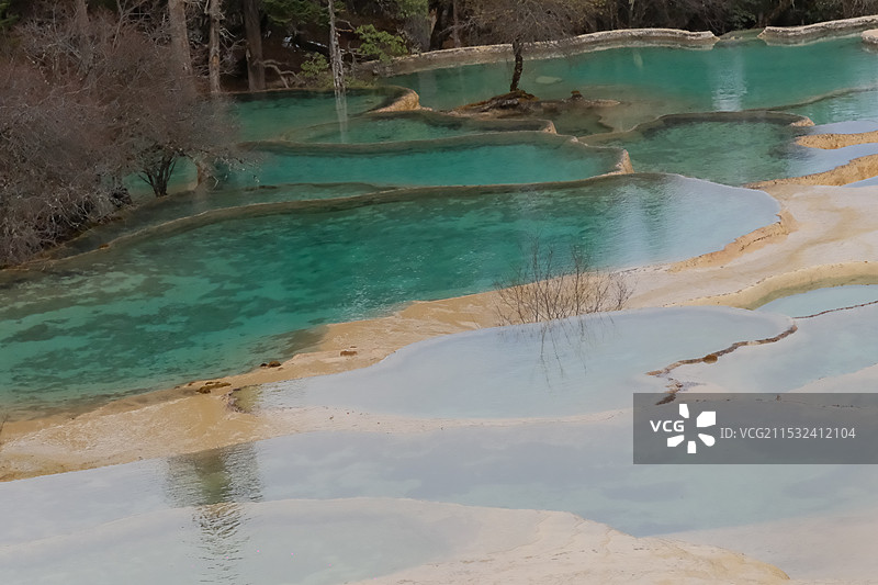 黄龙景区五彩池和争艳池风景图片素材