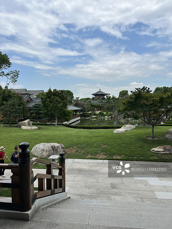 城市碎片记忆：阿拉斯加，吴哥窟，宿务，三亚，南通，泰州，武汉，江陵，胡志明市，上海，温哥华图片素材