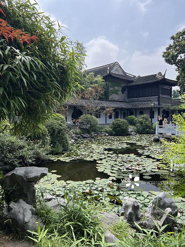 城市碎片记忆：阿拉斯加，吴哥窟，宿务，三亚，南通，泰州，武汉，江陵，胡志明市，上海，温哥华图片素材