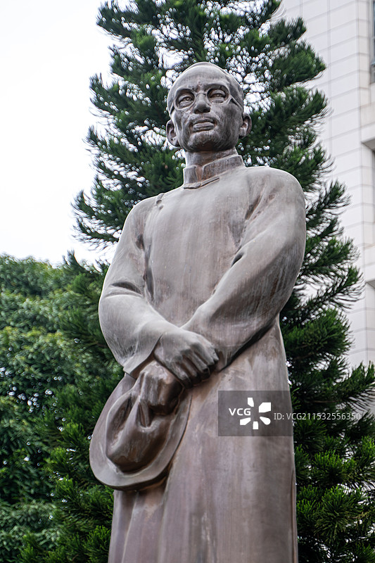 广西大学, 校园, 马君武雕像图片素材