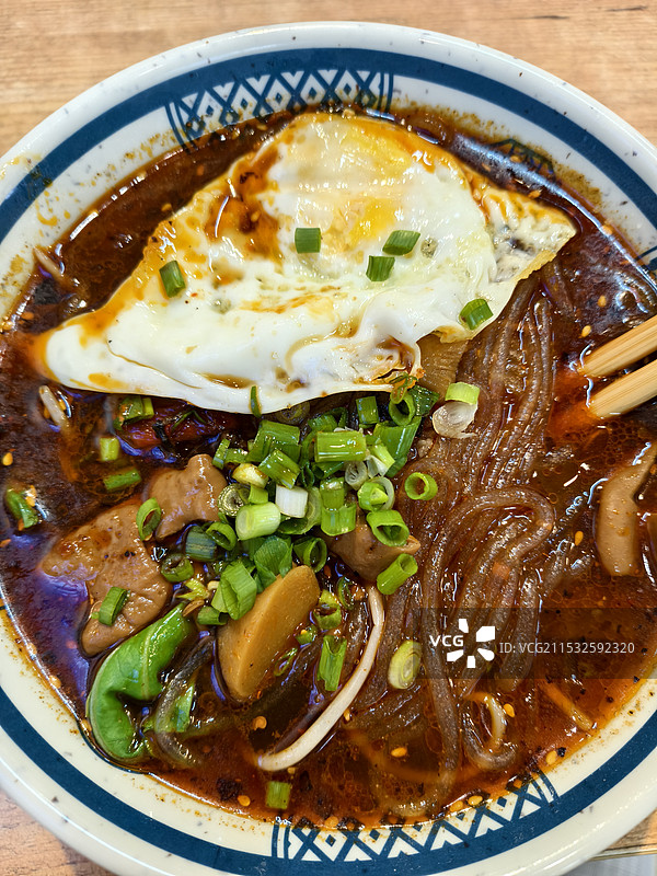 香辣可口的肥肠粉图片素材