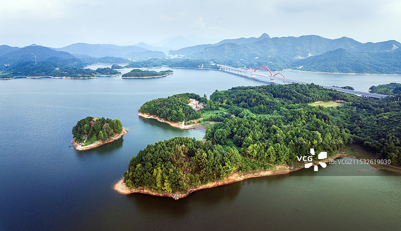 河南信阳商城鲇鱼山水库风光图片素材