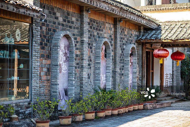 龙泉中国青瓷小镇.披云青瓷文化园图片素材