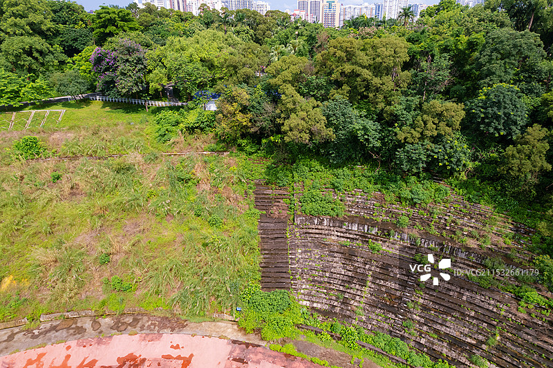 中国广西壮族自治区南宁市兴宁区民生街道，人民公园足球场图片素材
