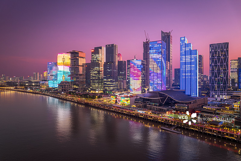 广州琶洲西区数字化试验区傍晚城市建筑风光图片素材