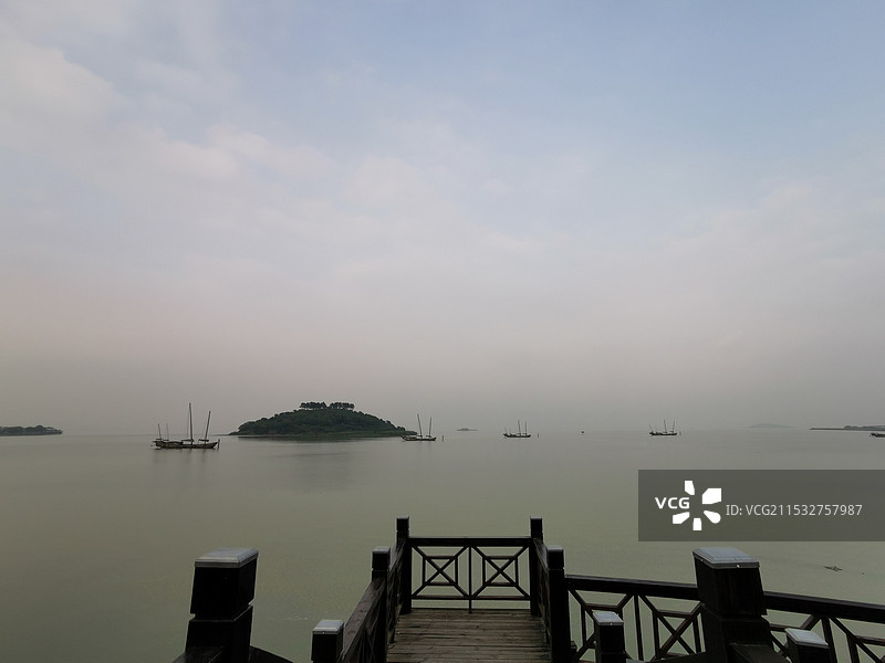 苏州西山太湖风光图片素材