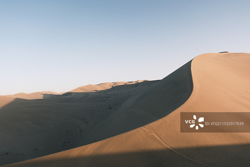 鸣沙山·丝路驼铃图片素材