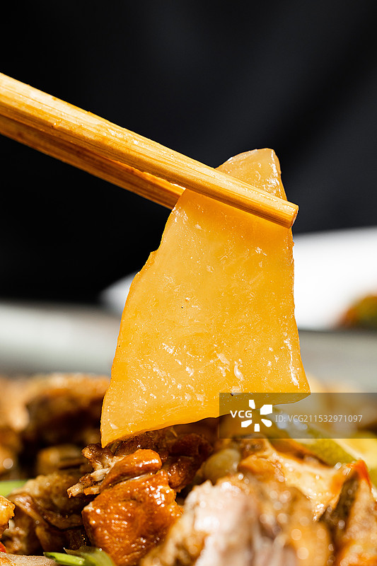 柠檬鸭鸭肉煲鸭子草鸭鸭汤家禽肉图片素材