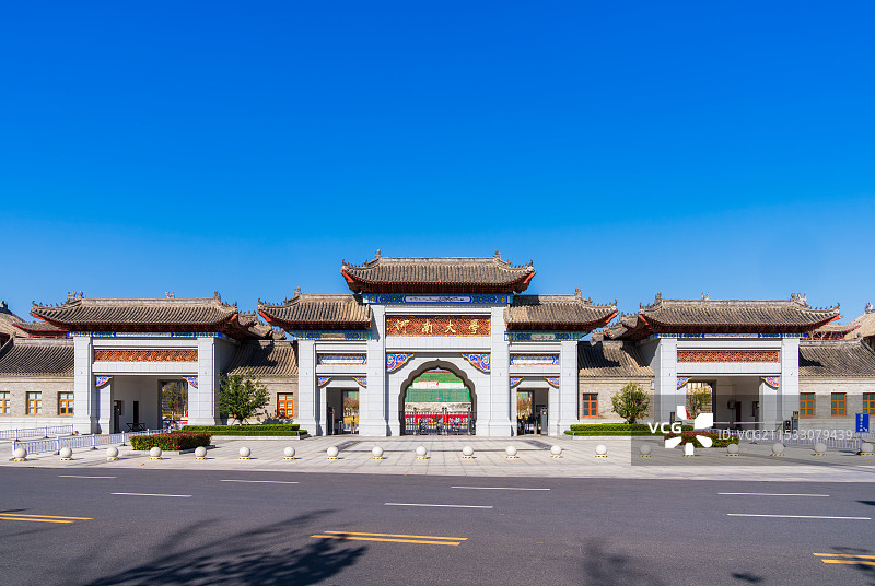 河南，郑州市，开封市，河南大学Henan University，河大，国家“双一流”建设高校，校门图片素材