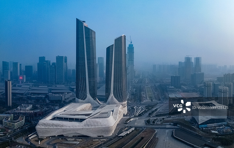 南京  青奥村 青奥中心 奥林匹克博物馆 保利剧院 扬子江大道 左岸花海 江苏大剧院 体育中心图片素材