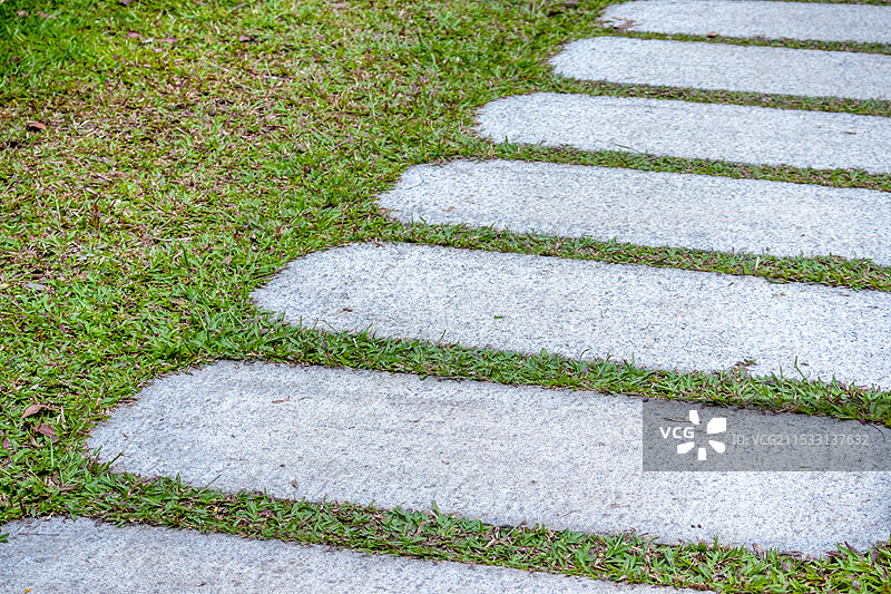 公园里的石头道路景观图片素材