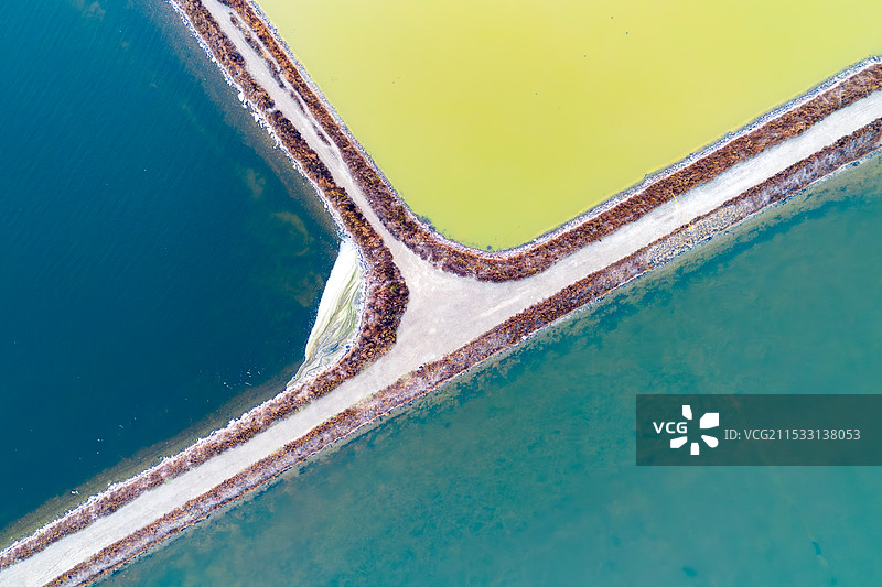 秋日盐湖图片素材