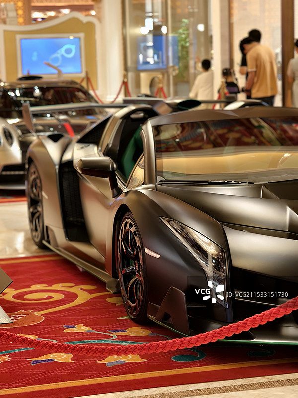 跑车，车展，兰博基尼，保时捷，法拉利，柯尼塞格，阿斯顿马丁，阿波罗，帕加尼，路特斯图片素材