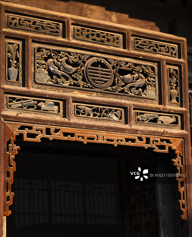 山西王家大院传统民居古建筑木雕艺术图片素材