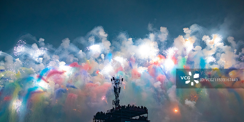 浏阳烟花 七彩祥云图片素材