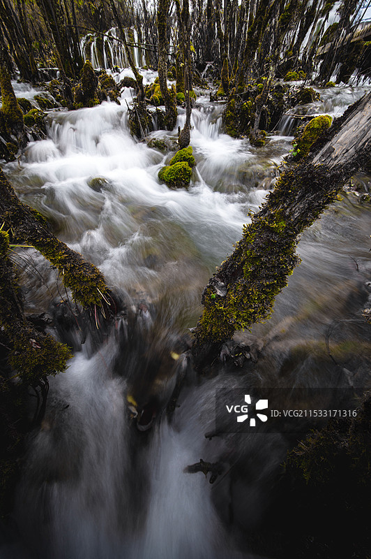 九寨沟熊猫海瀑布图片素材