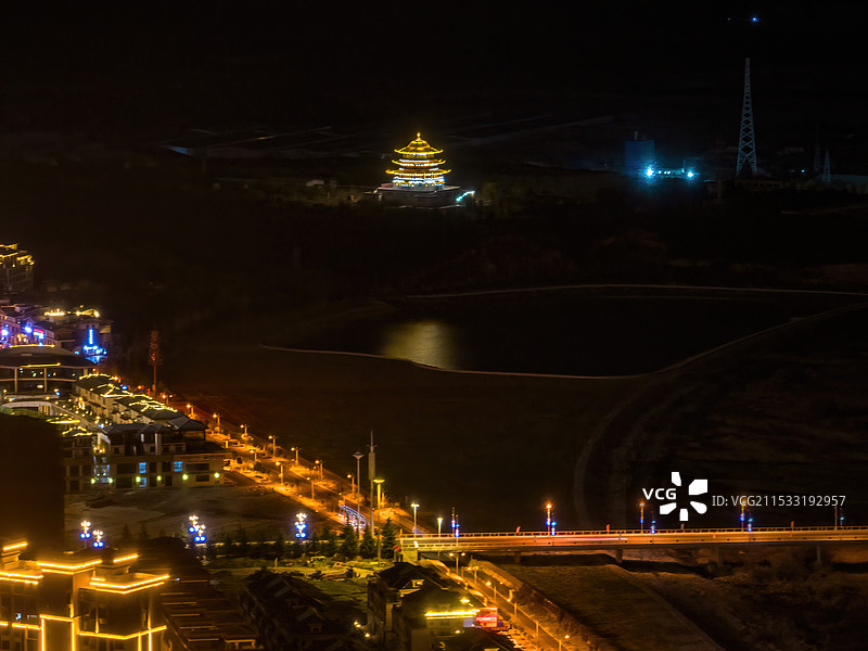 西藏林芝地区八一镇现代化都市航拍图片素材