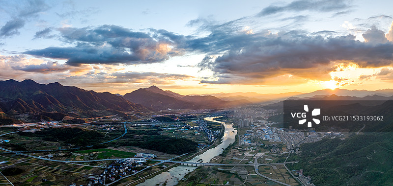 福建省南平市松溪县城日落时分航拍图片素材