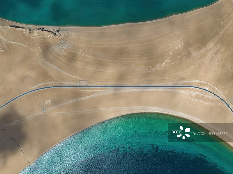 西藏阿里羌塘无人区色林措高空航拍图片素材