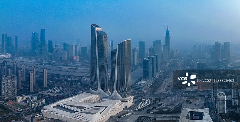 南京  青奥村 青奥中心 奥林匹克博物馆 保利剧院 扬子江大道 左岸花海 江苏大剧院 体育中心图片素材