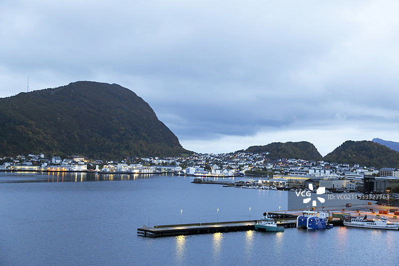 欧洲挪威斯图尔峡湾口及奥勒松小镇图片素材