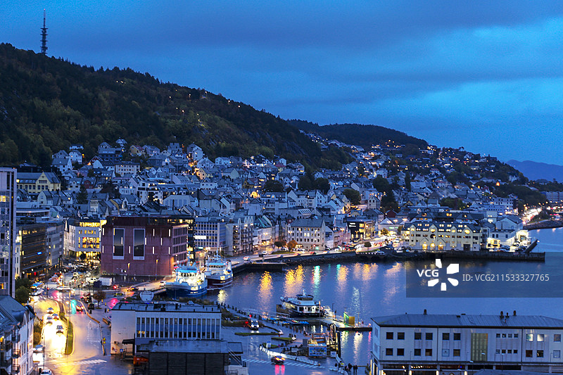 欧洲挪威斯图尔峡湾口及奥勒松小镇图片素材