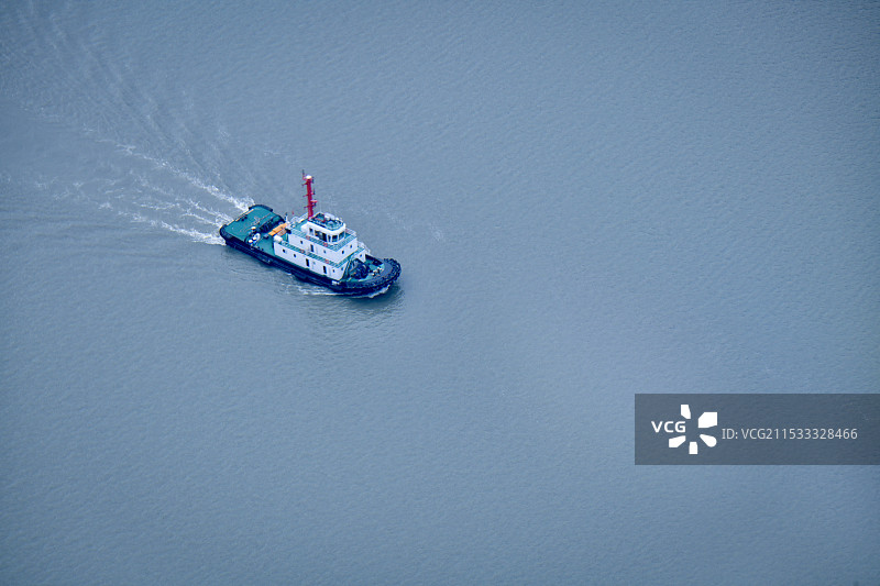 江上行船图片素材