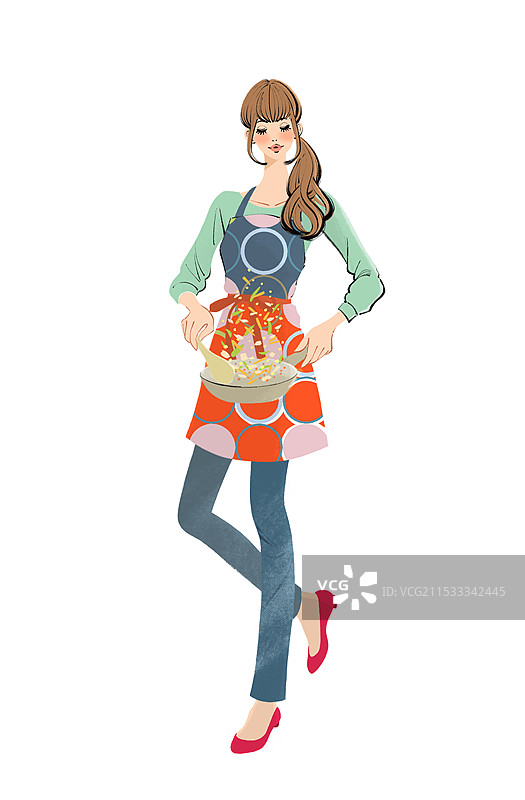 穿围裙的女人在煎锅里烹饪图片素材