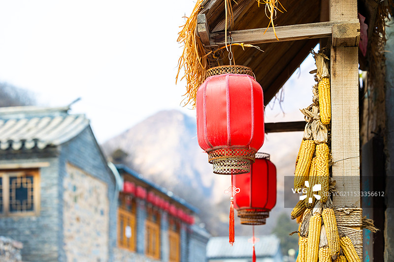 大红灯笼高高挂图片素材