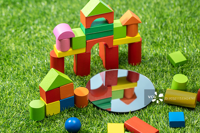 彩色的积木玩具图片素材