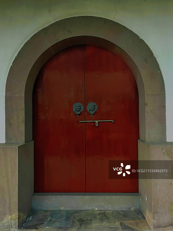 鳌柱塔内的门图片素材