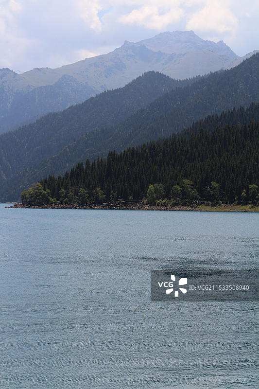 乌鲁木齐天山天池图片素材
