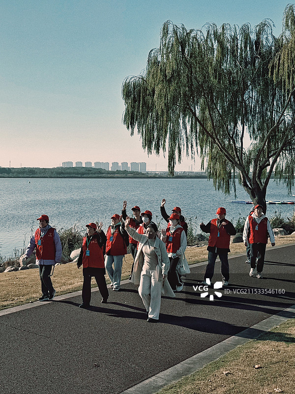 健步钱资湖图片素材