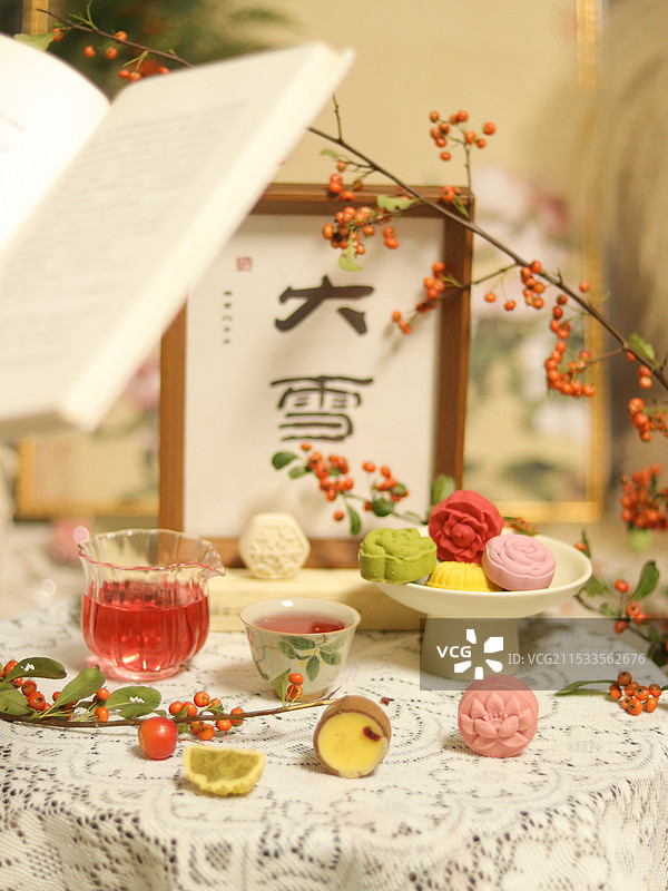 等雪，喝茶，吃点心，慢享东方诗意生活图片素材