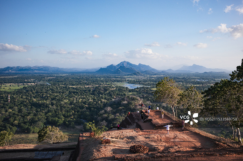平原山丘风景图片素材