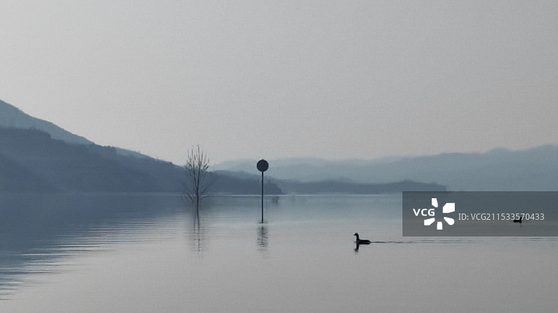 小浪底水库水墨画风景图片素材