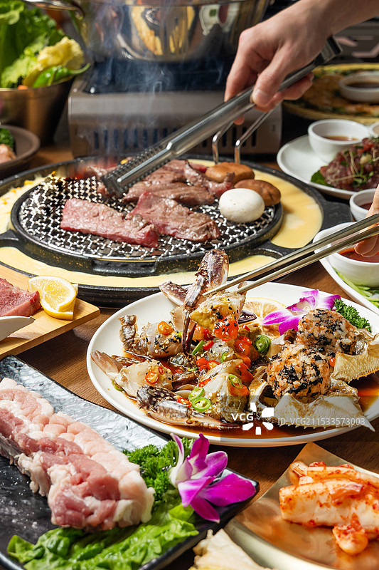 韩料韩式料理韩国烤肉拌肉牛肉烤肉滋补西餐图片素材