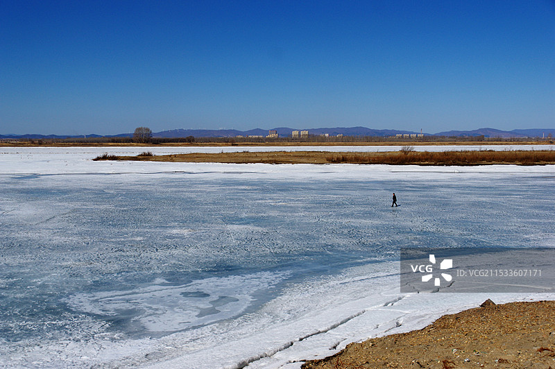 江畔掠影图片素材