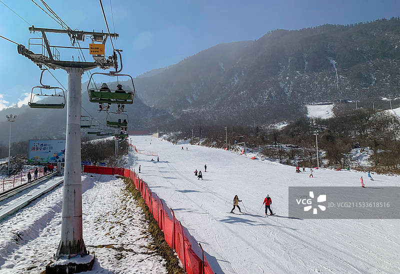 西岭雪山景区滑雪场图片素材
