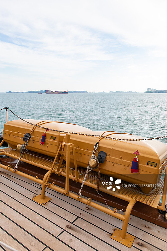 亚美利哥韦斯普奇号登船图片素材