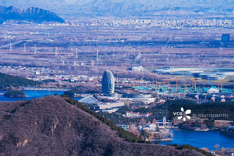 红螺山上的北京城市风光图片素材