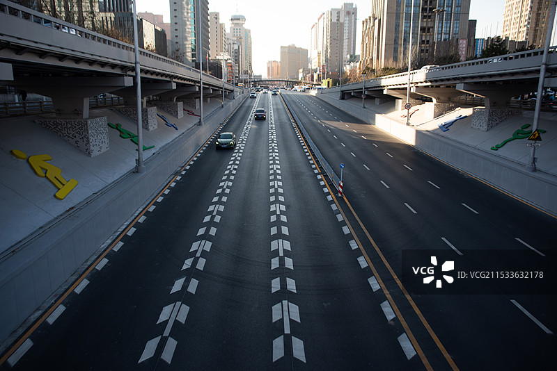 马路车流建筑图片素材