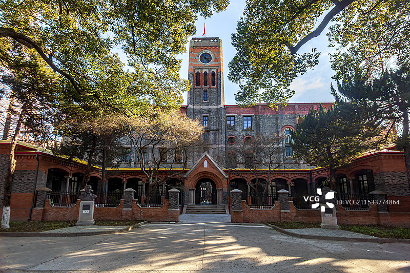 苏州大学钟楼图片素材