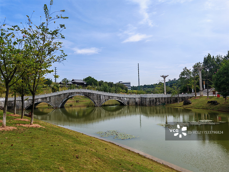 新兴金台山公园风光图片素材